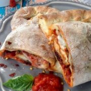 CALZONE ROSSO