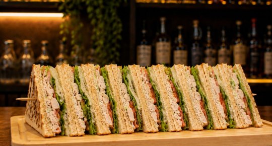 CAESAR CLUB