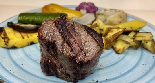 MEDAGLIONE DI FILETTO ALLA GRIGLIA