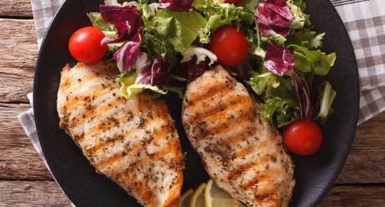 TAGLIATA DI FILETTO DI POLLO