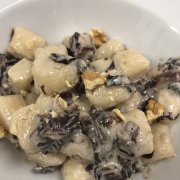 GNOCCHI RADICCHIO ED ERBORINATO