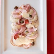 ORGANIC VEAL WITH TUNA SAUCE