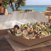 INSALATA DI MARE E VERDURE CROCCANTI