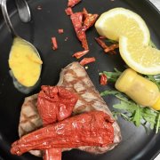 SLICE OF TUNA FISH