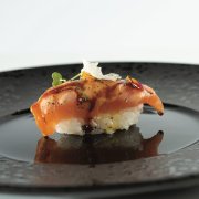 NIGIRI SAKE FLAMBE