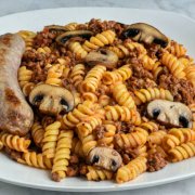 PASTA SALSICCIA E FUNGHI