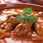 GULASH DI MANZO ALLA TIROLESE