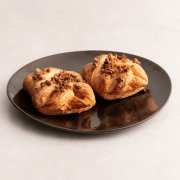 PECAN BRAIDS