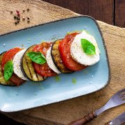 VERDURE GRIGLIATE E MOZZARELLA