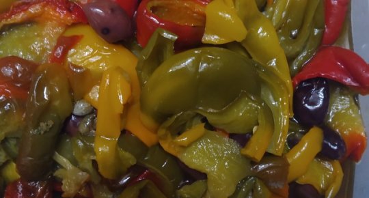 PAPACELLE STUFATE CON OLIVE E CAPPER