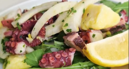 OKTOPUS-SALAT