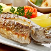 FILETTO DI BRANZINO ALLA GRIGLIA