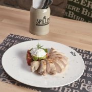 TAGLIATA DI POLLO