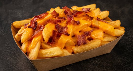 CHEDDAR AND BACON CHIPS