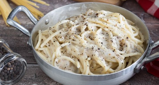 CACIO E PEPE