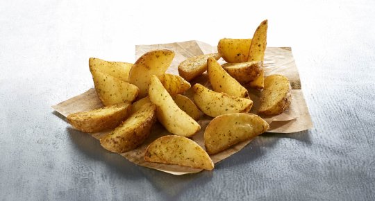 PATATE A SPICCHI AL ROSMARINO