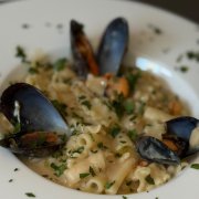 PASTA MIXTA CON JUD&Iacute;AS Y MEJILLONES