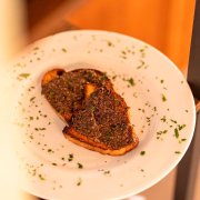 BRUSCHETTA CON CREMA TARTUFATA